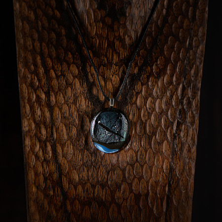 Pendants II-5